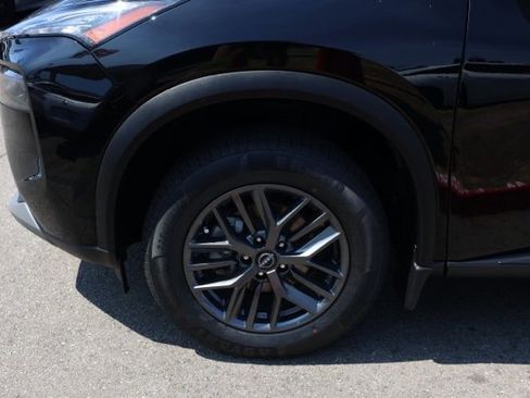 Certified 2023 Nissan Rogue S image 11