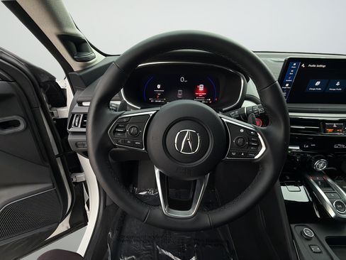 Used 2026 Acura MDX FWD w/ Technology Package image 13