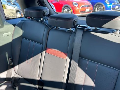 New 2026 MINI Cooper S image 31