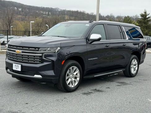Certified 2023 Chevrolet Suburban Premier AWD/4WD image 11