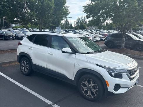 Used 2021 Kia Seltos EX AWD/4WD image 1
