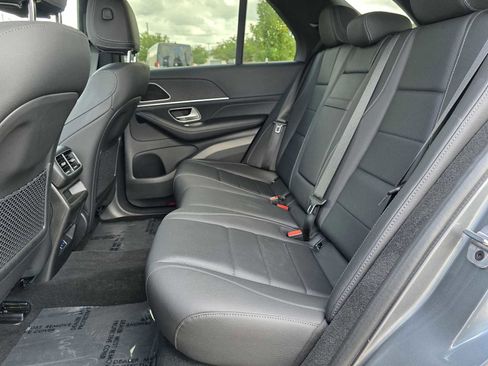 Used 2025 Mercedes-Benz GLE 350 4MATIC image 17