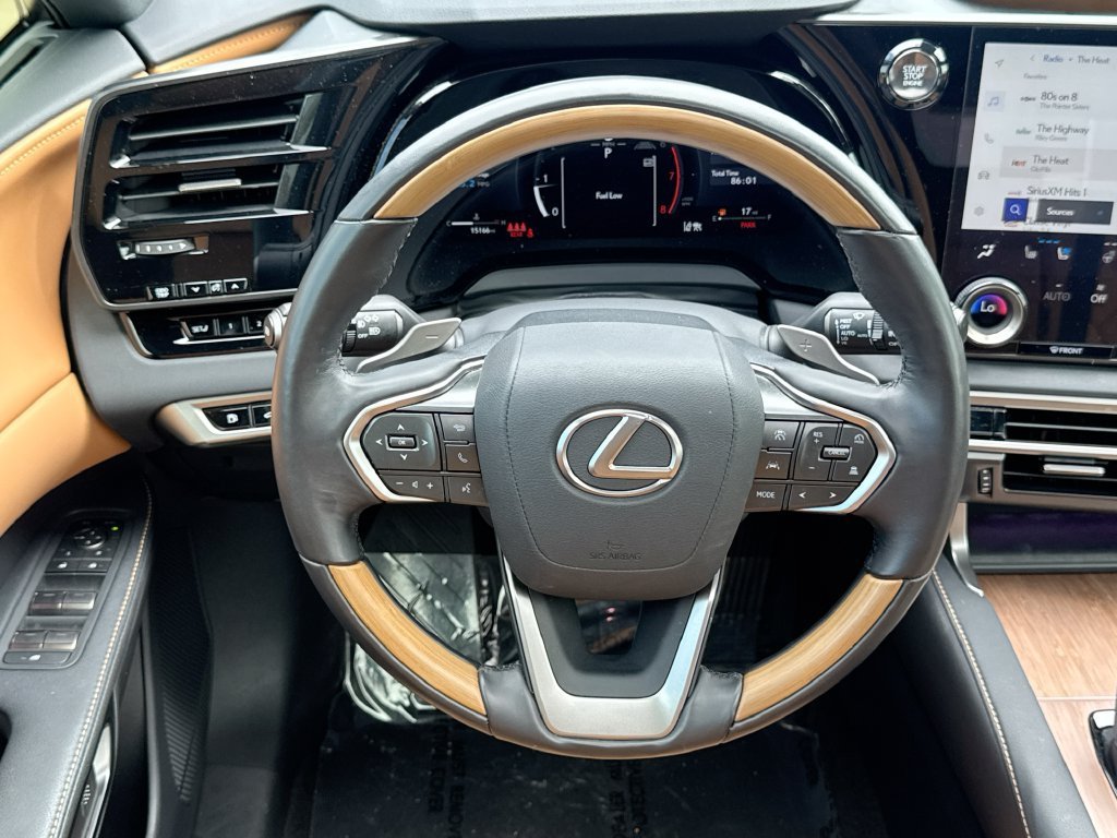 Used 2025 Lexus RX 350 Premium Plus w/ Accessory Package (Z1) FWD image 25