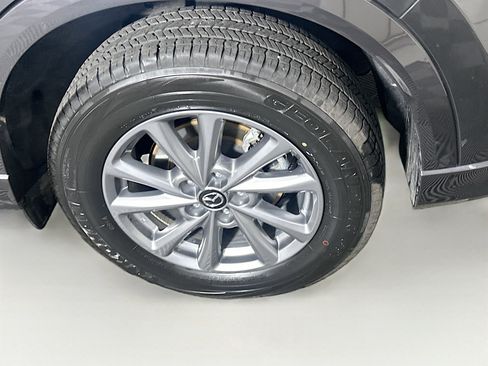 Used 2025 MAZDA CX-5 AWD 2.5 S w/ Preferred Package image 11
