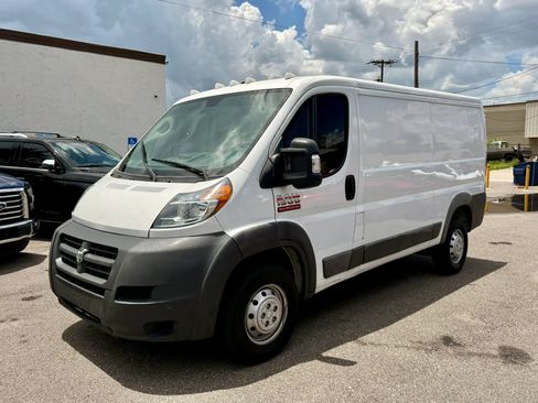 Used 2017 RAM ProMaster 1500 FWD image 1