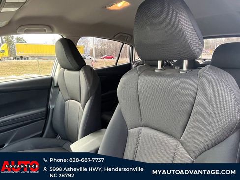 Used 2018 Subaru Crosstrek 2.0i image 8