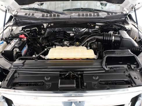 Used 2015 Ford F150 XLT image 40