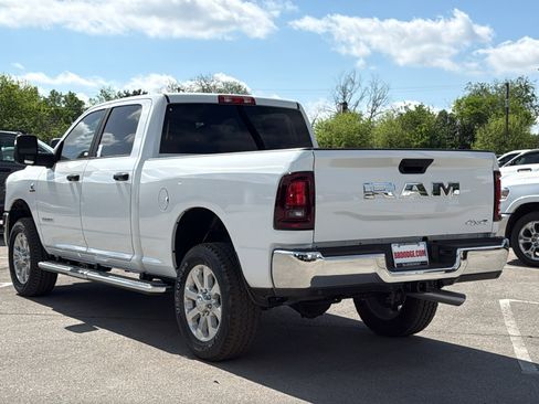 New 2026 RAM 2500 Lone Star AWD/4WD image 7
