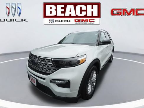 Used 2022 Ford Explorer Limited w/ Equipment Group 301A RWD image 7