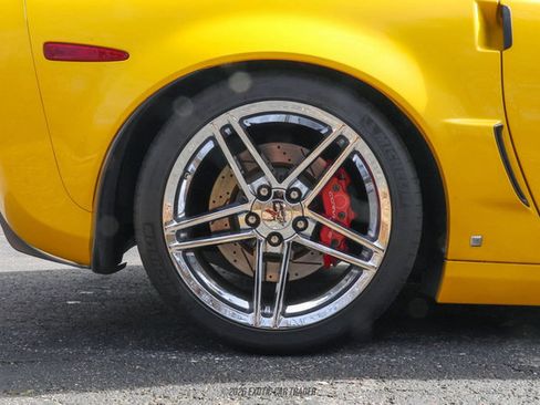 Used 2007 Chevrolet Corvette Z06 w/ Preferred Equipment Group image 68