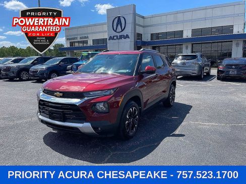 Used 2023 Chevrolet TrailBlazer LT w/ Convenience Package AWD/4WD image 1