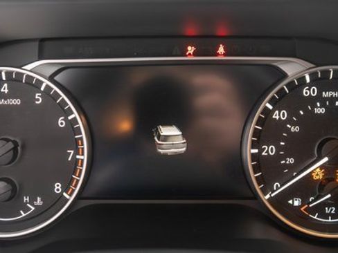 New 2026 Nissan Pathfinder SV image 18