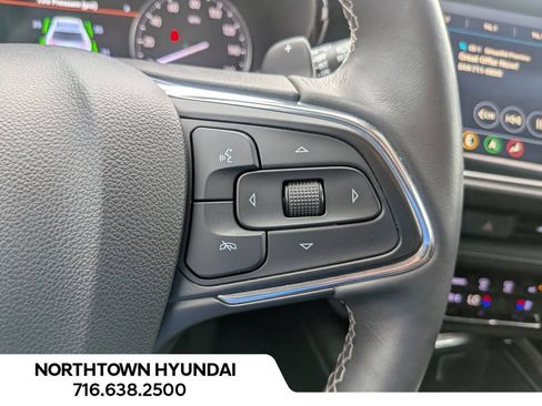 Used 2021 Buick Envision Avenir AWD/4WD image 26
