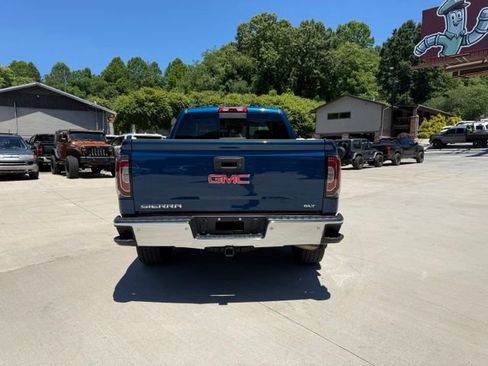 Used 2017 GMC Sierra 1500 SLT AWD/4WD image 6