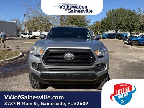 Used 2020 Toyota Tacoma SR image 2