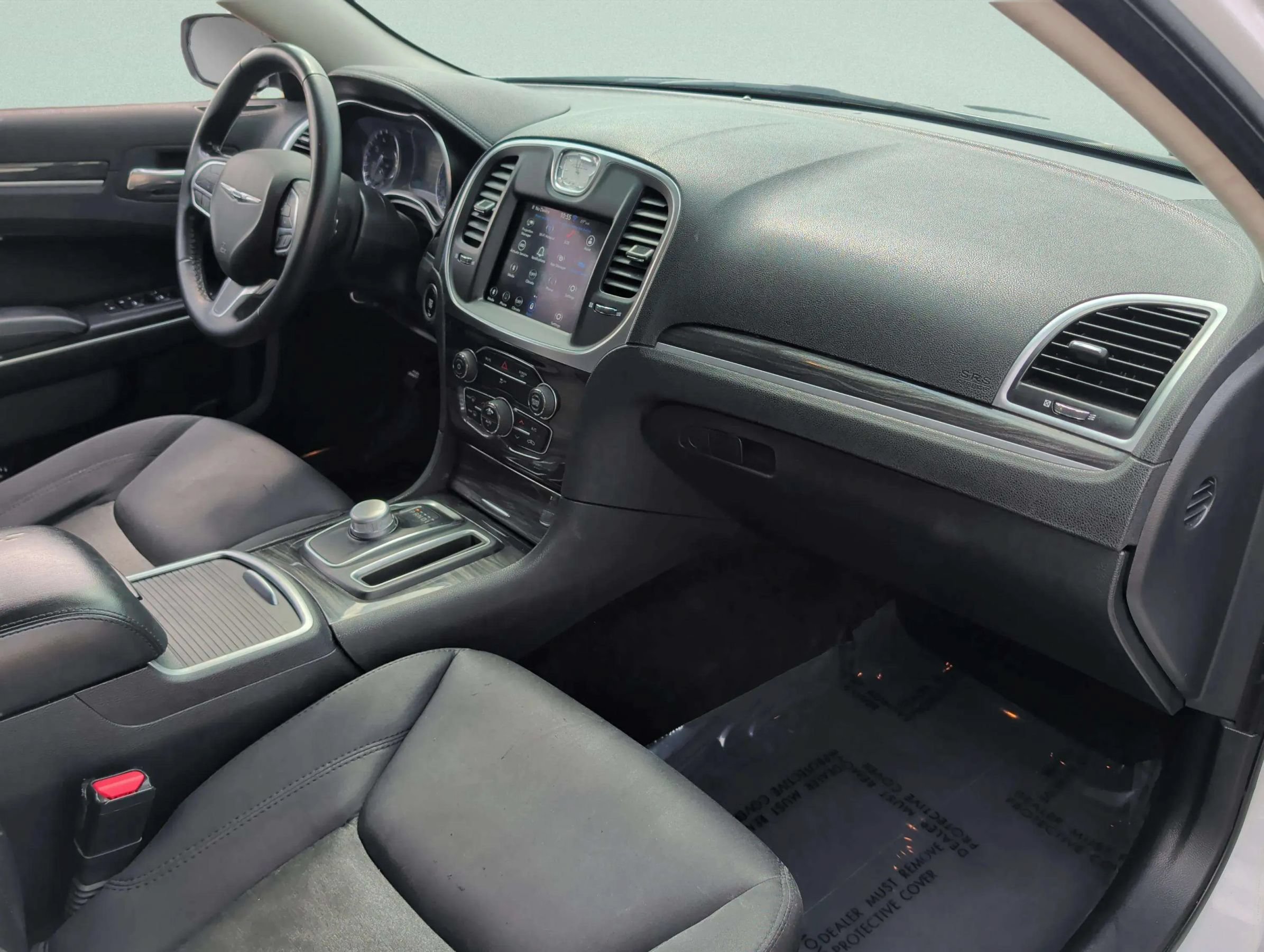 Used 2021 Chrysler 300 Touring RWD image 34