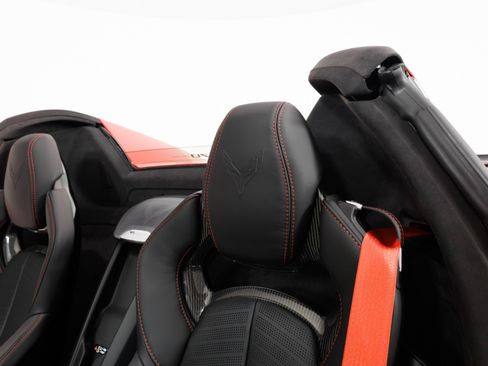 Used 2023 Chevrolet Corvette Z06 w/ Stealth Interior Trim Package RWD image 19