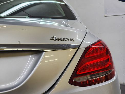 Used 2015 Mercedes-Benz C 300 4MATIC Sedan image 8
