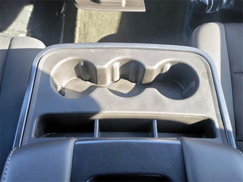 Used 2017 GMC Sierra 1500 SLE w/ SLE Value Package image 26