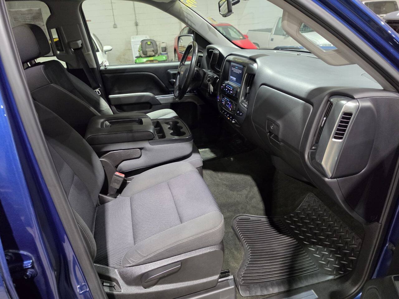 Used 2017 Chevrolet Silverado 1500 LT w/ All Star Edition AWD/4WD image 30