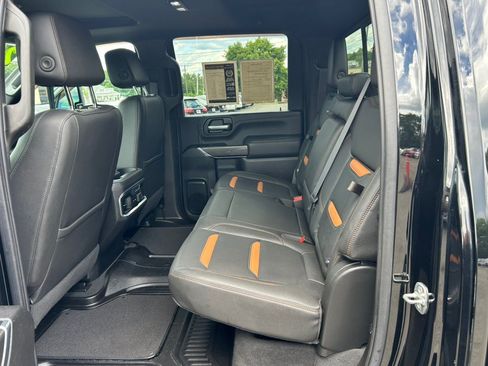 Used 2021 GMC Sierra 3500 AT4 w/ AT4 Premium Plus Package AWD/4WD image 19