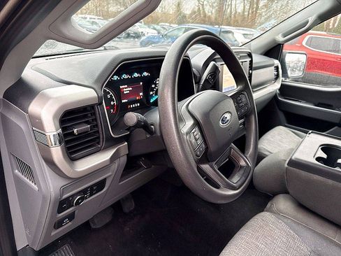 Used 2022 Ford F150 XLT w/ XTR Package image 9