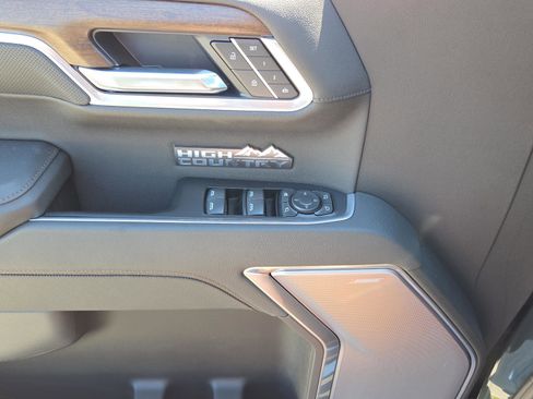 New 2026 Chevrolet Silverado 1500 High Country w/ High Country Premium Package image 34