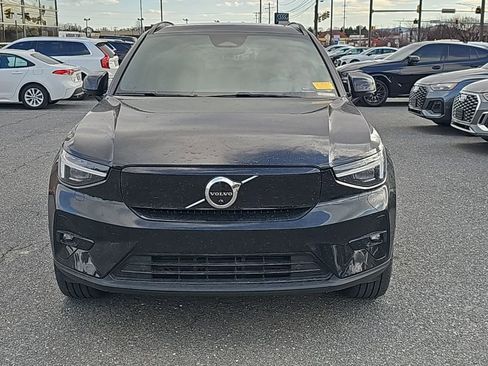 Used 2023 Volvo XC40 Recharge Ultimate image 15