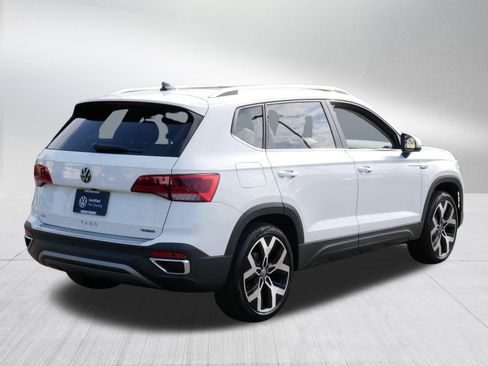 Certified 2023 Volkswagen Taos SEL AWD/4WD image 7