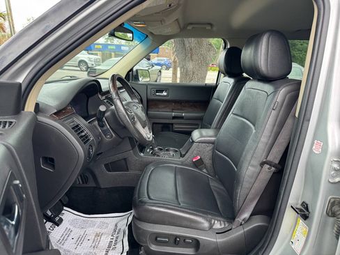 Used 2013 Ford Flex Limited FWD image 10