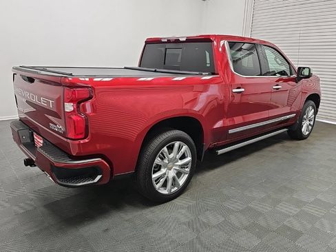Used 2025 Chevrolet Silverado 1500 High Country AWD/4WD image 9