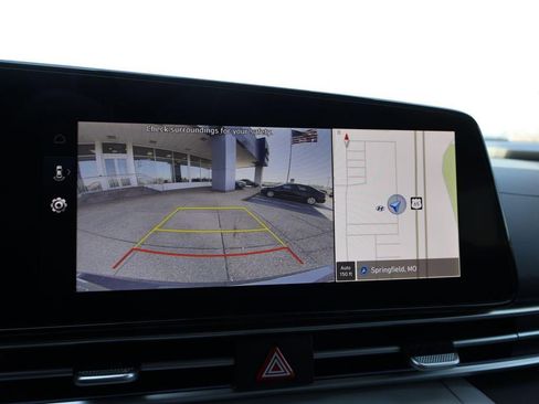 New 2026 Hyundai Elantra Limited image 35