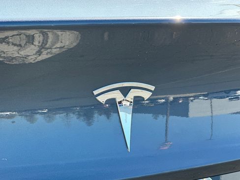 Used 2018 Tesla Model 3 Long Range image 26