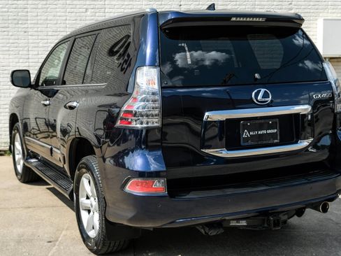 Used 2018 Lexus GX 460 w/ Navigation Package AWD/4WD image 10