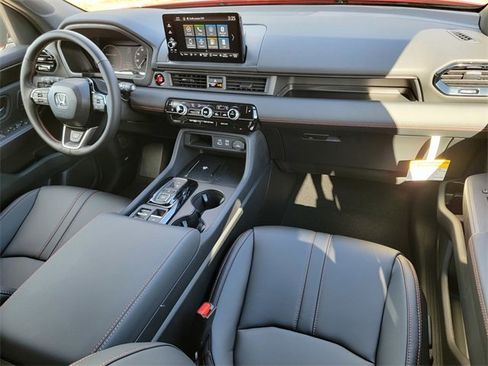 New 2025 Honda Pilot TrailSport image 33