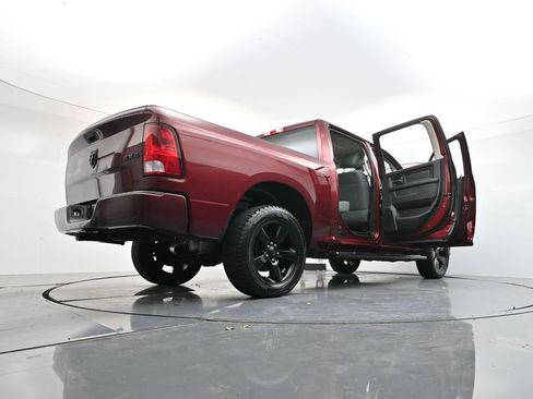 Used 2018 RAM 1500 Express w/ Express Value Package AWD/4WD image 41