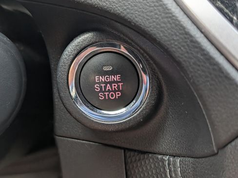 Used 2019 Subaru Forester Limited AWD/4WD image 29