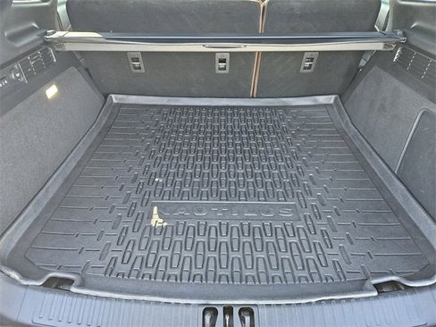 Certified 2023 Lincoln Nautilus Reserve w/ Equipment Group 201A image 32