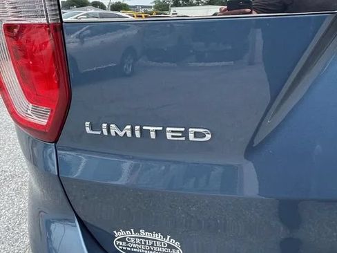 Used 2018 Ford Explorer Limited w/ Equipment Group 301A AWD/4WD image 21