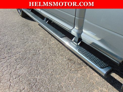 Certified 2022 RAM 2500 Big Horn w/ Night Edition image 17