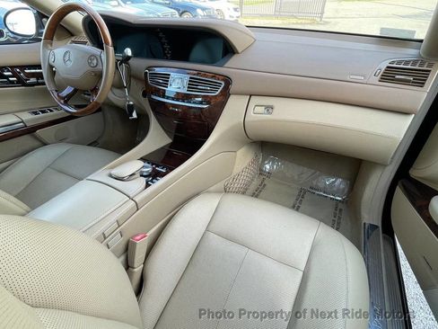 Used 2009 Mercedes-Benz CL 550 4MATIC image 14