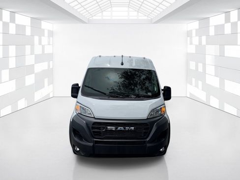 Used 2026 RAM ProMaster 2500 w/ Convenience Group FWD image 2