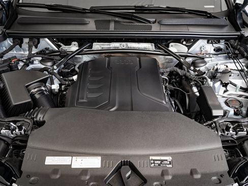 New 2025 Audi Q5 2.0T Premium Plus image 36