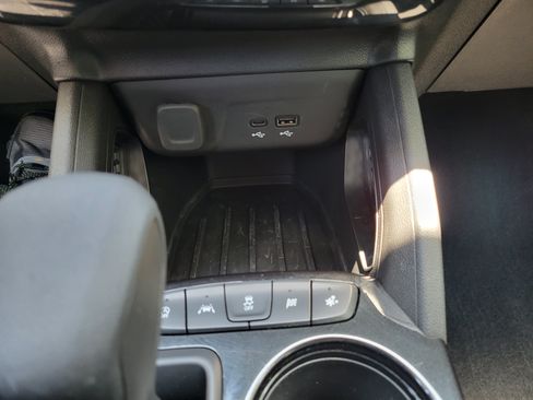 Certified 2024 Chevrolet TrailBlazer LT FWD image 21