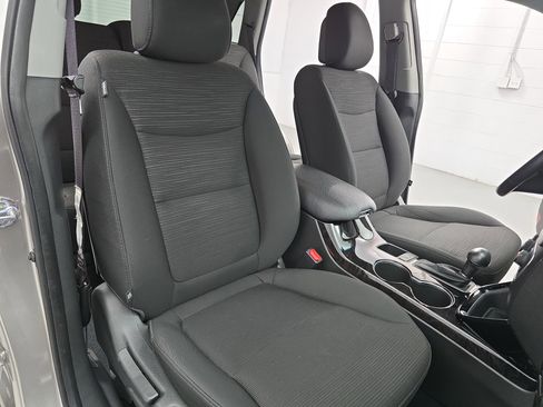 Used 2014 Kia Sorento LX image 10