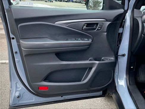 Used 2022 Honda Passport TrailSport image 9