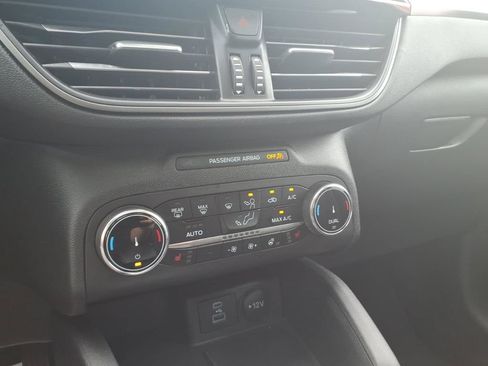 Certified 2023 Ford Escape Active AWD/4WD image 21