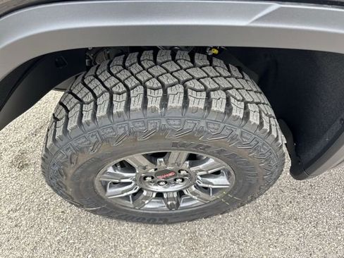 New 2026 GMC Sierra 1500 AT4X AWD/4WD image 10
