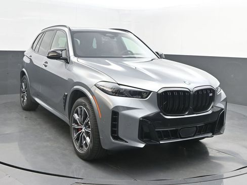New 2026 BMW X5 M60i image 9