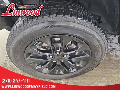 Used 2023 Jeep Wrangler Unlimited Sahara AWD/4WD image 6
